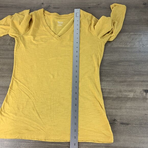 Mossimo Women Long Sleeve Shirt Size Medium V-Neck Mustard Yellow Pullover - Picture 4 of 7